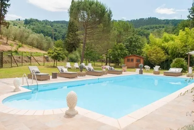 LE Bicocche Farmhouse Country Stone Villa With Pool in Camaiore Between Lucca Beaches of Versilia - Oda