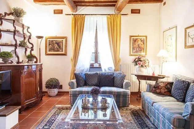 LE Bicocche Farmhouse Country Stone Villa With Pool in Camaiore Between Lucca Beaches of Versilia - Oda