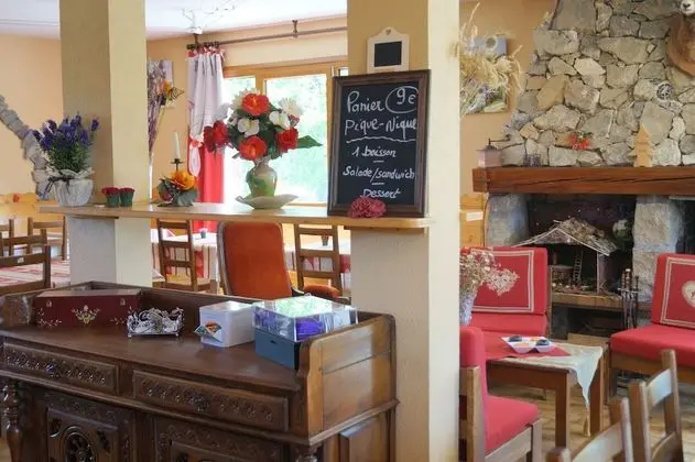 Le Blanchon Hotel - Lobi