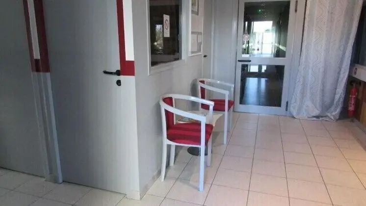 Le Bon Repos - Lobi