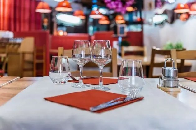Hotel Le Breilh - Yerinde Yemek
