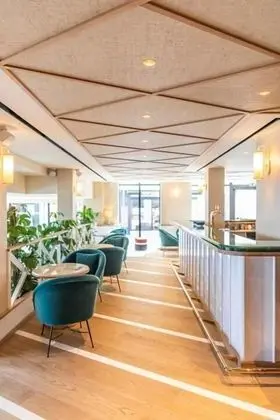 Hotel Le Café de Paris - İç Mekan