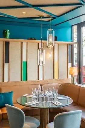 Hotel Le Café de Paris - Yerinde Yemek