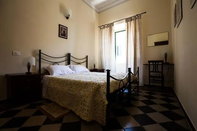 Le Camere del Re - Guest House
