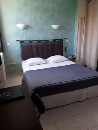 Le Carry Hôtel - Oda
