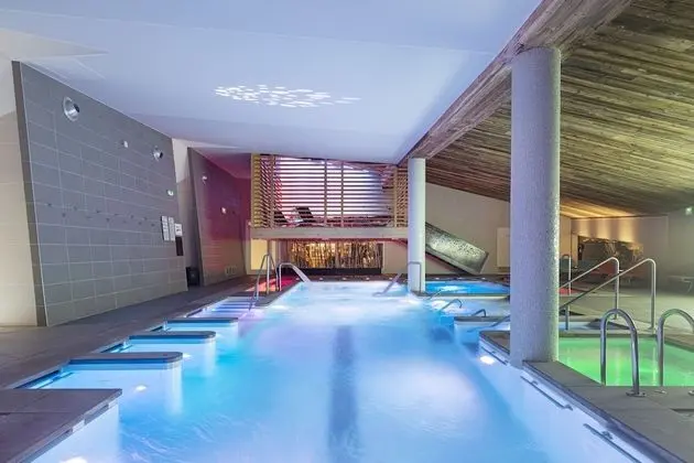 Hotel Le Chabichou - Havuz