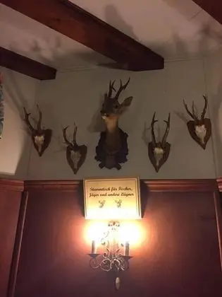 Le Chalet - Hotel Restaurant - İç Mekan