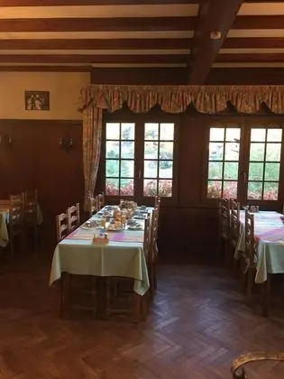 Le Chalet - Hotel Restaurant - Yerinde Yemek