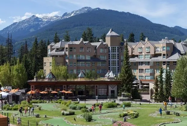 Le Chamois by Whistler Premier
