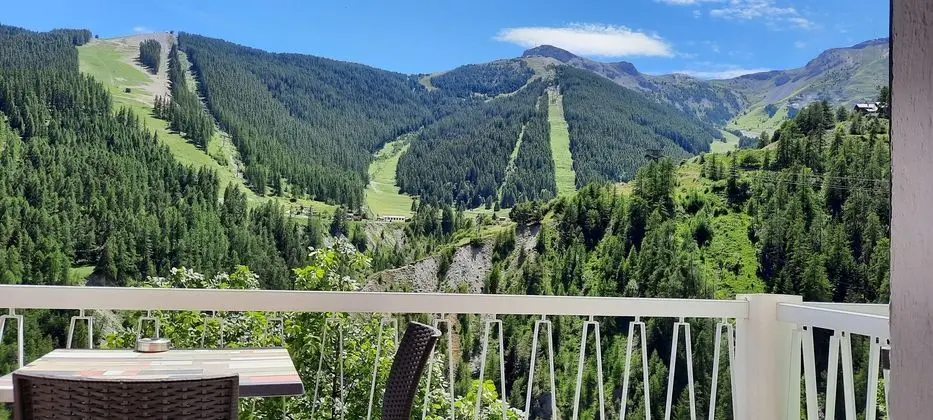 Hotel Le Chastellares - Oda Manzaraları