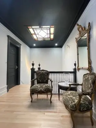 Hotel Le Château de Pierre - Lobi
