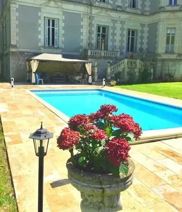 Le Château de Saint Bohaire - Havuz