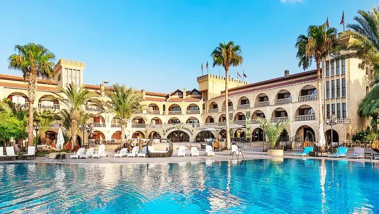 Le Chateau Lambousa Hotel - Lobi