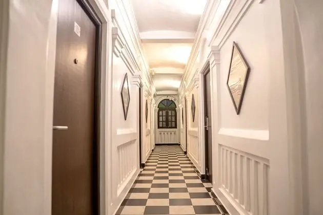 Le CHATEAU - İç Mekan