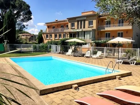 Hotel Le Clément V - 1