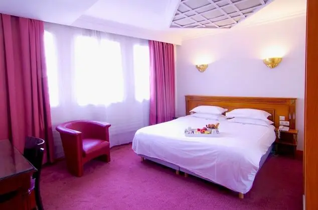 Le Clery Hotel Paris - Öne Çıkan Resim