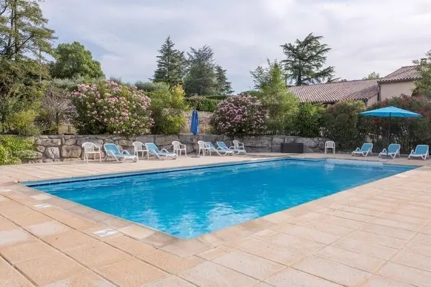 Hotel Le Clos des Bruyeres - Havuz