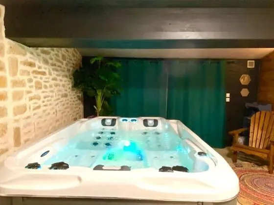 Le Cocon Bohème - Espace bien être avec Spa - Piscine chauffée - Spa