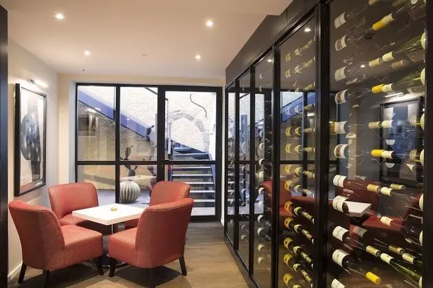 Hotel Le Colombier Suites - İç Mekan