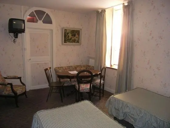 Hotel Le Commerce - Oda