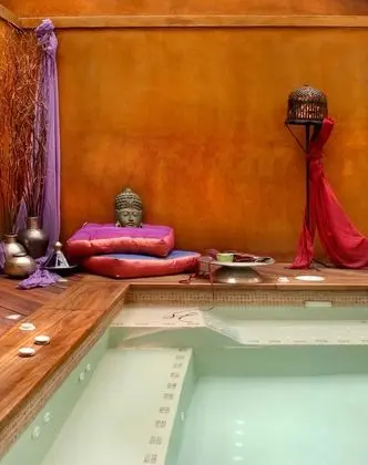 Le Convivial Luxury Suites & Spa - Spa