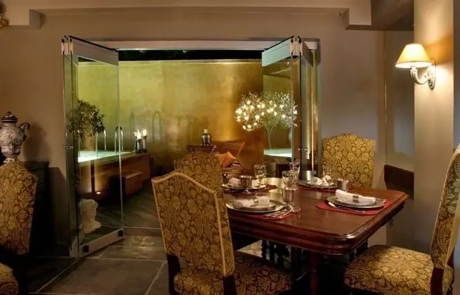 Le Convivial Luxury Suites & Spa - Yerinde Yemek