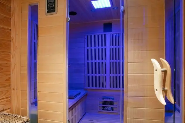 Hotel le Dauphin les Loges - Havuz