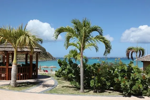 Le Domaine Anse Marcel Beach Resort - Dış Mekan