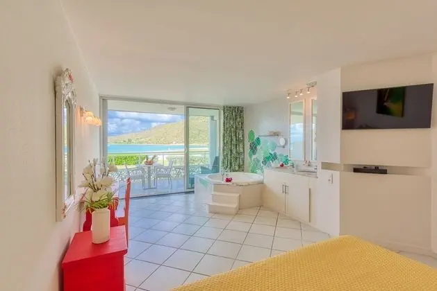 Le Domaine Anse Marcel Beach Resort - Oda