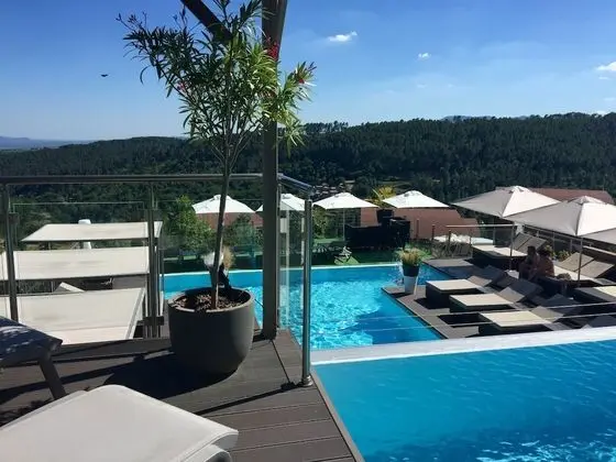 Le Domaine de Chalvêches - Havuz
