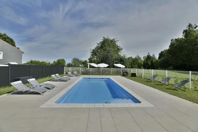 LE Domaine DU Parc - Havuz
