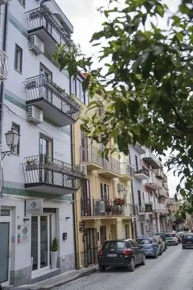 Le Due Sicilie Bed & Breakfast - Dış Mekan