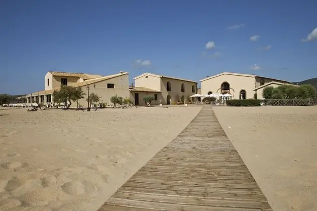 Hotel Le Dune Piscinas - Dış Mekan