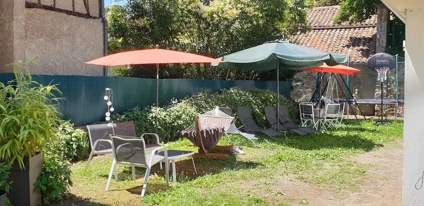 Le Faubourg - Dış Mekan