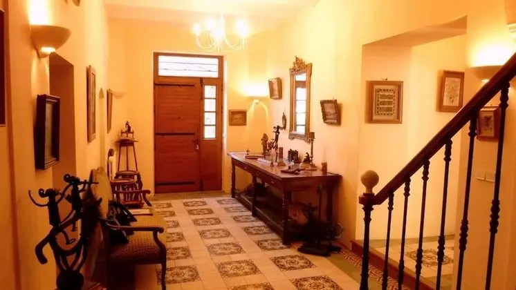 Le Fer En Ceze - Chambres D'Hotes - Lobi
