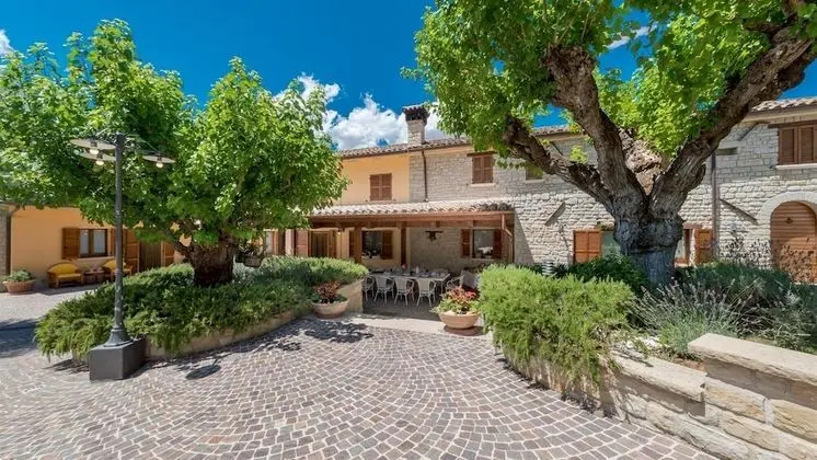 Le Fontanelle 15 in Sant Ippolito