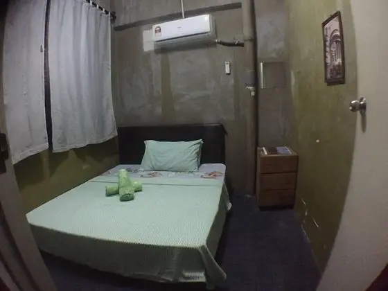 Le Village Guesthouse - Oda