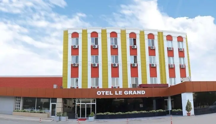 Otel Le Grand - Dış Mekan