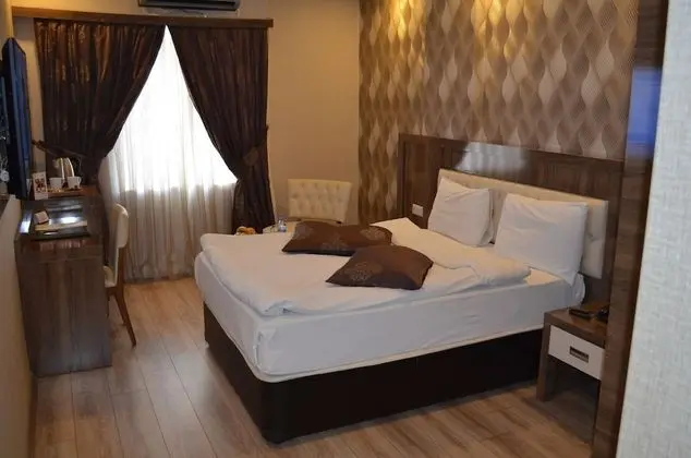 Otel Le Grand - Oda