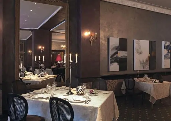 Le Grand Hotel Spa et son Chalet