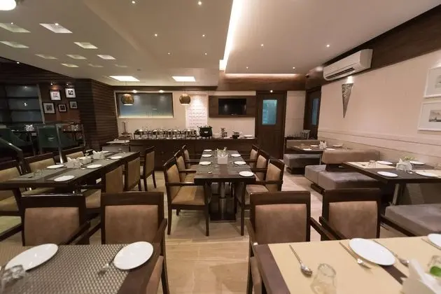 Hotel Le Grande - Yerinde Yemek