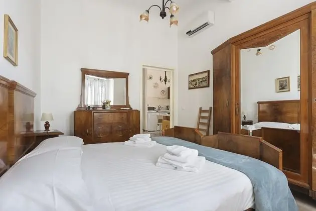 Le Grazie Apartments in Superb Location