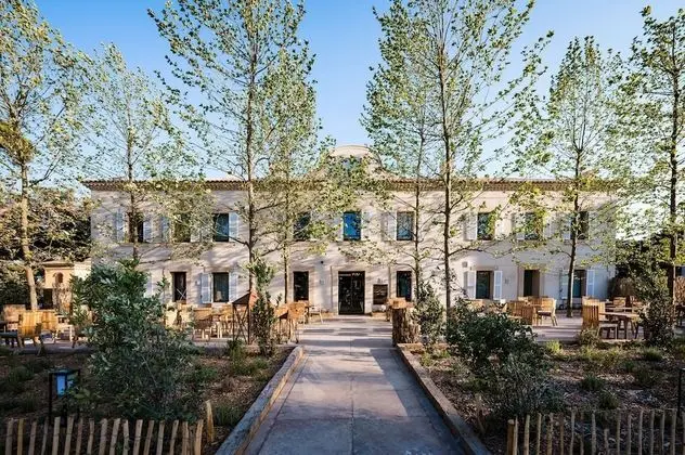 Le Hameau des Pesquiers Ecolodge, Curio Collection by Hilton