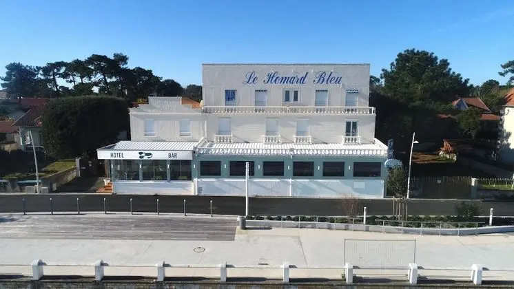 Le homard bleu - Dış Mekan