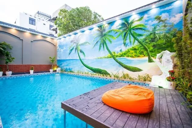 LE INDOCHINA DANANG HOTEL - Havuz