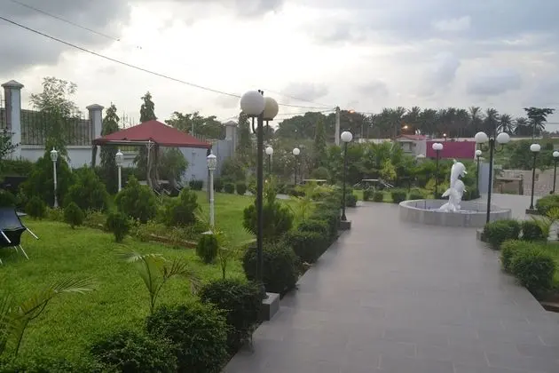 Le Jardin d'eden 2