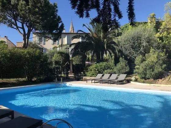 Le Jardin D'homps - Havuz