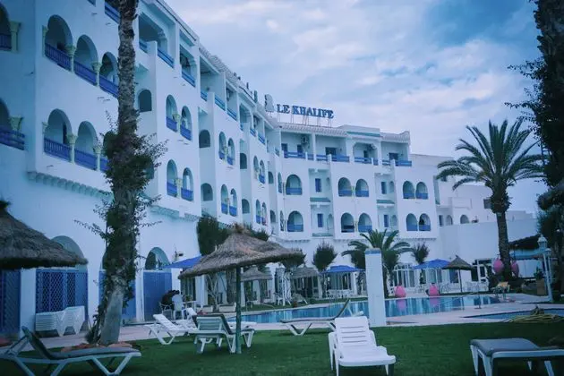 Le Khalife