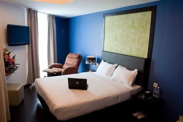 Le Hotel