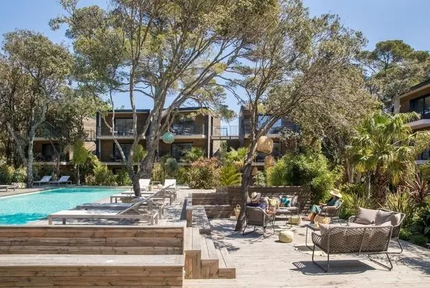 Le Lodge des Iles d'Or - Havuz